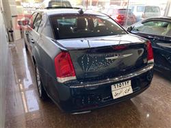 کرایسلەر 300